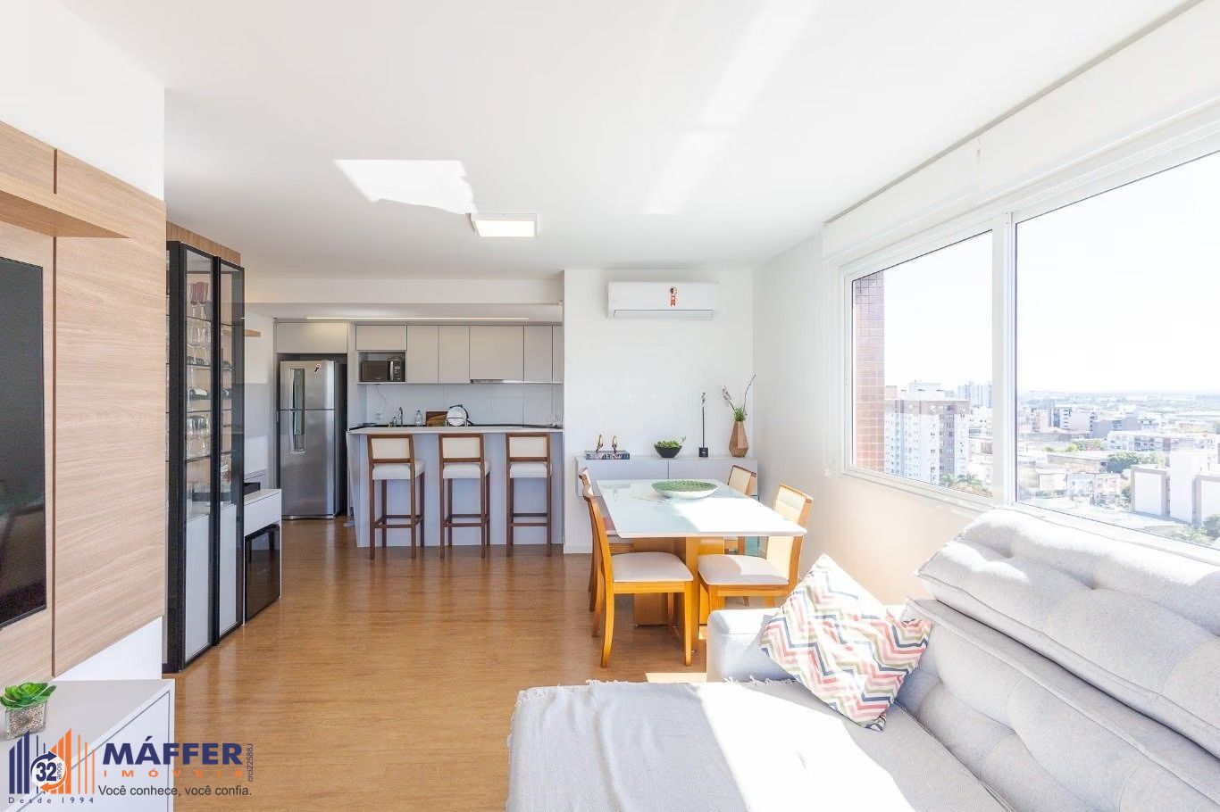 Apartamento, 3 suítes, à venda, 94 m², Passo da Areia - Porto Alegre — foto 4