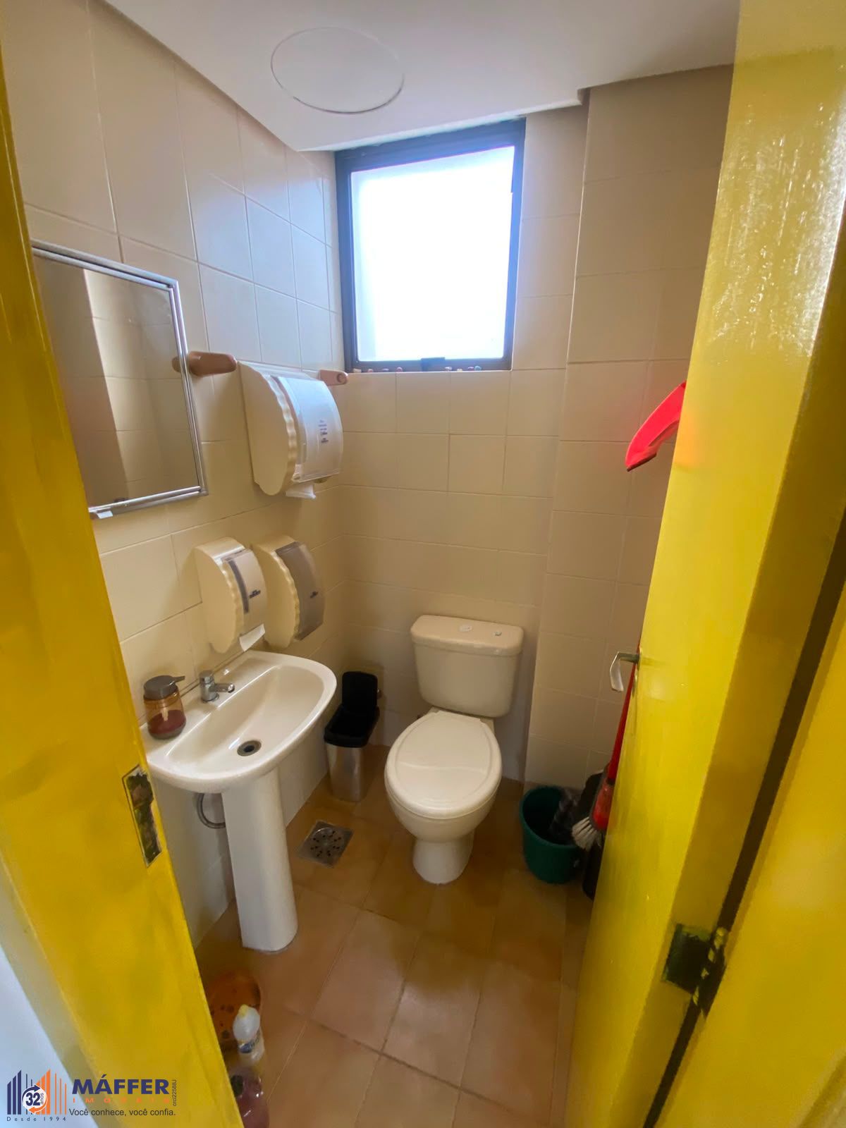 Sala Comercial, à venda, 39 m², Menino Deus - Porto Alegre — foto 4