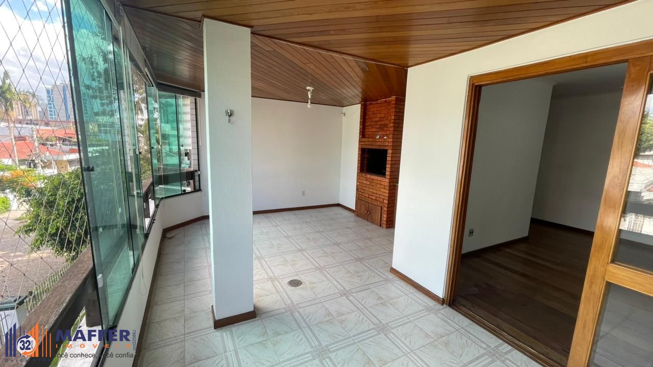 Apartamento, 3 quartos, 135 m² - Foto 2