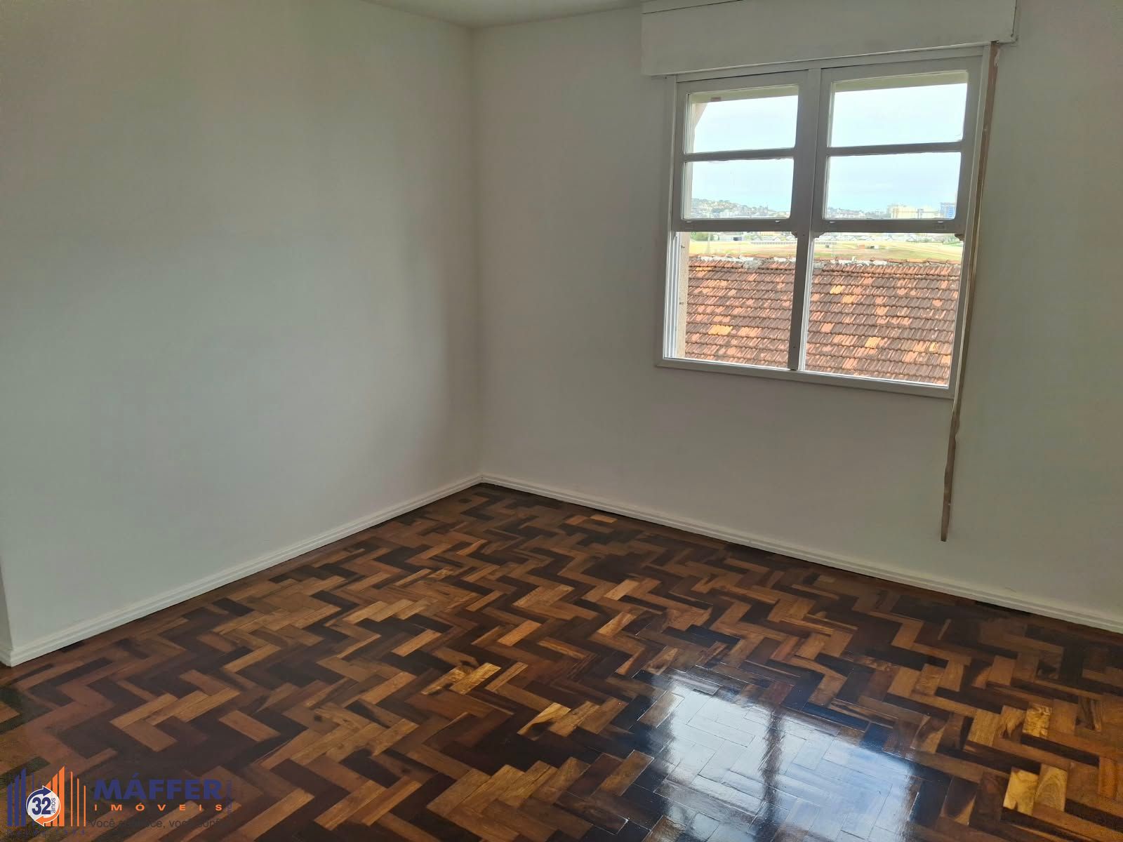 Apartamento de 2 dormitorios com vaga rotativa , no Cristal