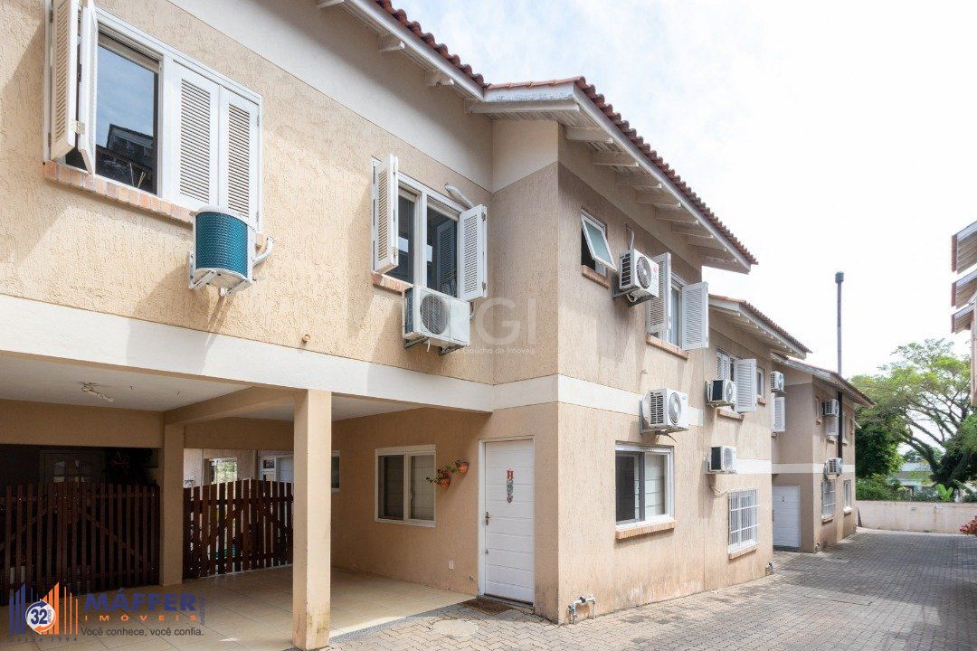 Casa Condominio para Venda - 102.9m², 3 dormitórios, sendo 1 suites, 2 vagas - Camaquã