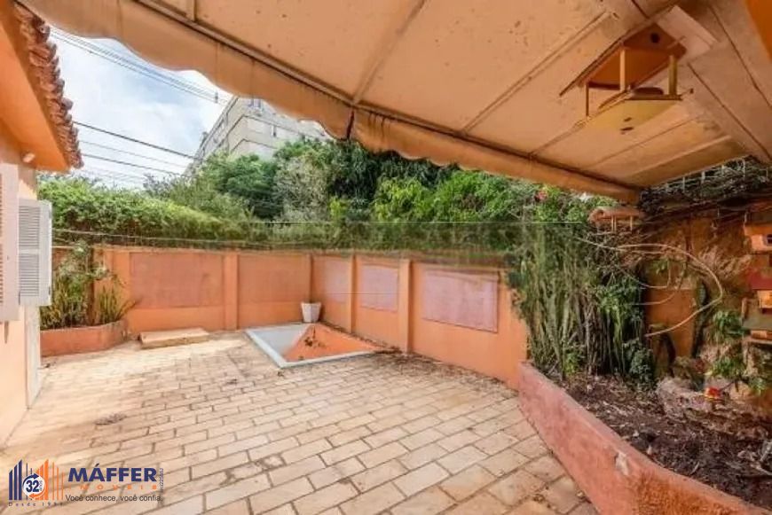 Casa térrea com piscina, jardim e 3 dormitórios Jardim Botanico