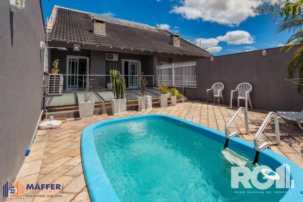 Casa 4 quartos à venda, 264m², Jardim Planalto - Porto Alegre