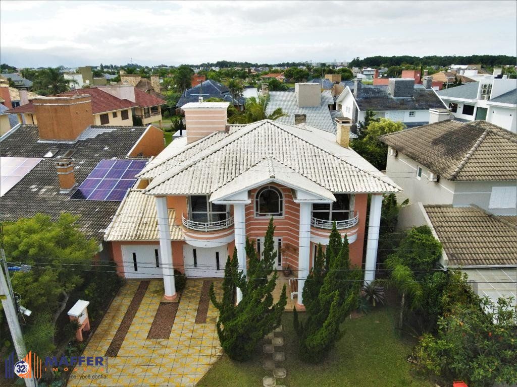 Magnífica casa linda, 360m2 de área construída