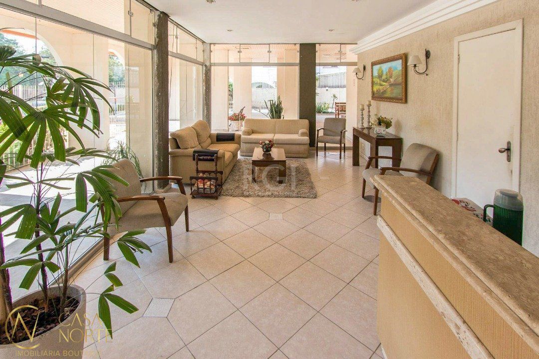 Cobertura à venda com 3 quartos, 230m², 1 suíte, 2 vagas, Avenida Icaraí no bairro Cristal em Porto Alegre