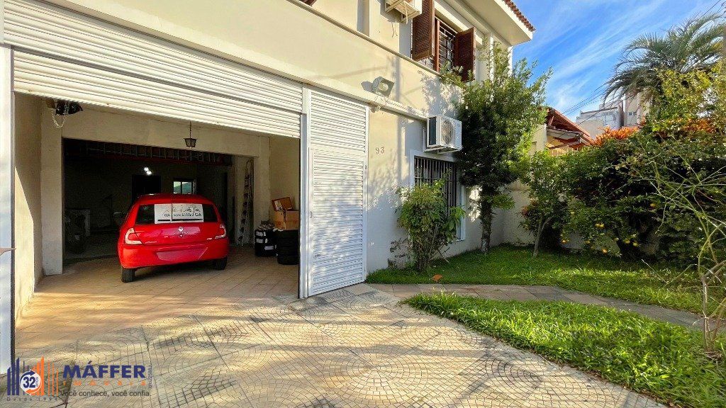 Casa 4 Dormitórios, Piscina,  Bairro Gloria