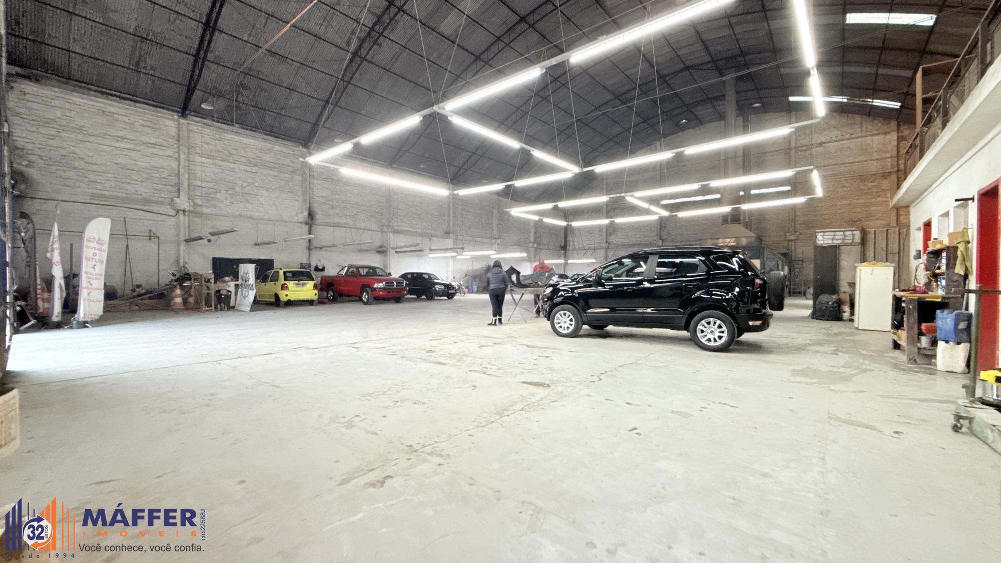 VENDE PAVILHÃO COM 1036 M² CONSTRUÍDOS EM TERRENO DE 1156M² COM TESTADA DE 29,20².