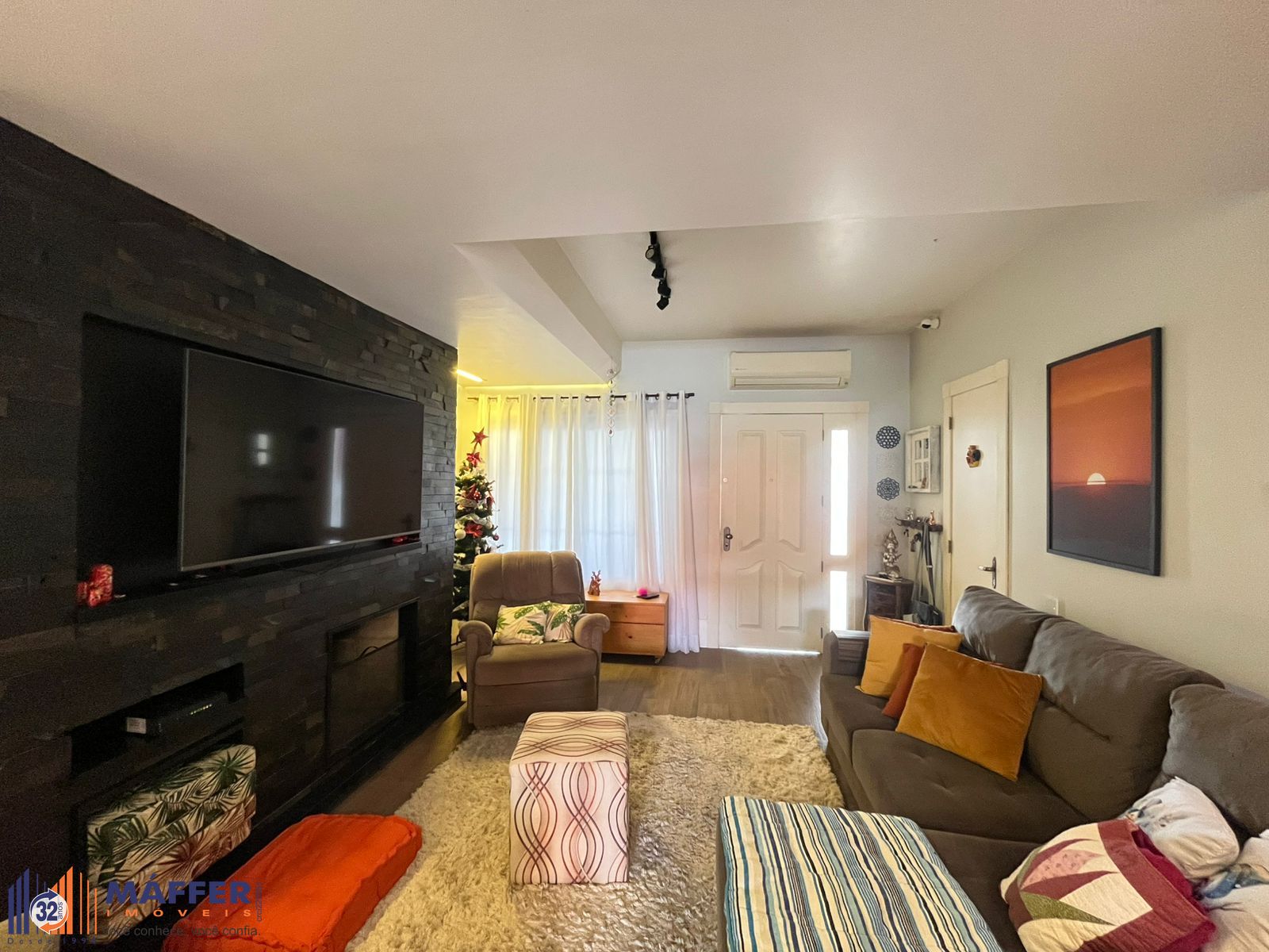 Casa, 3 quartos, 203 m² - Foto 2
