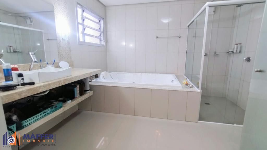 Casa, 3 quartos, 206 m² - Foto 13
