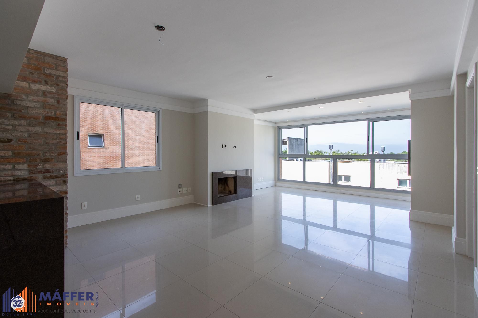 Excelente apartamento de 3 dormitórios, 1 suíte e 2 vagas de garagem.