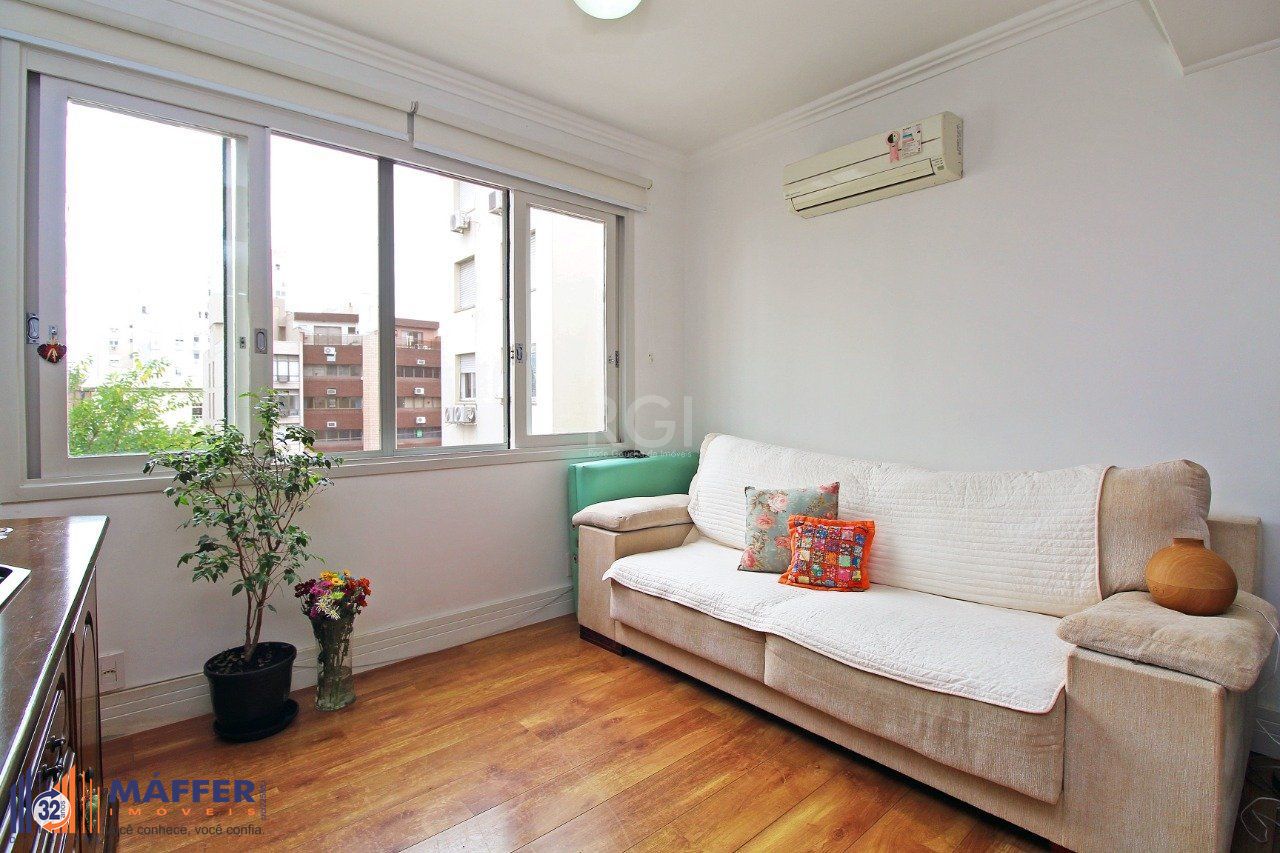 Apartamento, 2 quartos, à venda, 77 m², Floresta - Porto Alegre — foto 2