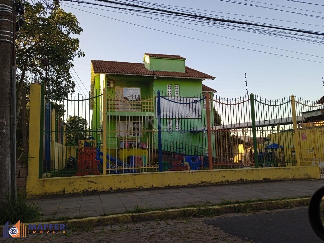Casa Comercial para Venda - 0m², 0 dormitórios, Tristeza