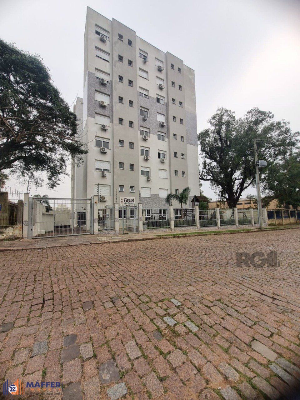 VENDA DE APARTAMENTO DE01 SUÍTE, INFRA E 02 VAGAS DE GARAGEM - SANTO ANTONIO