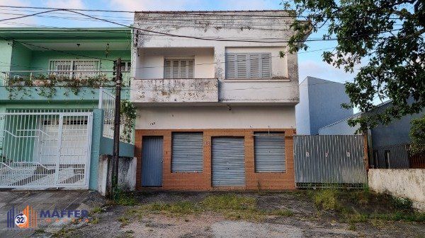 Casa/Sobrado  com apartamento e loja, estacionamento, a venda no Bairro Jardim Itu