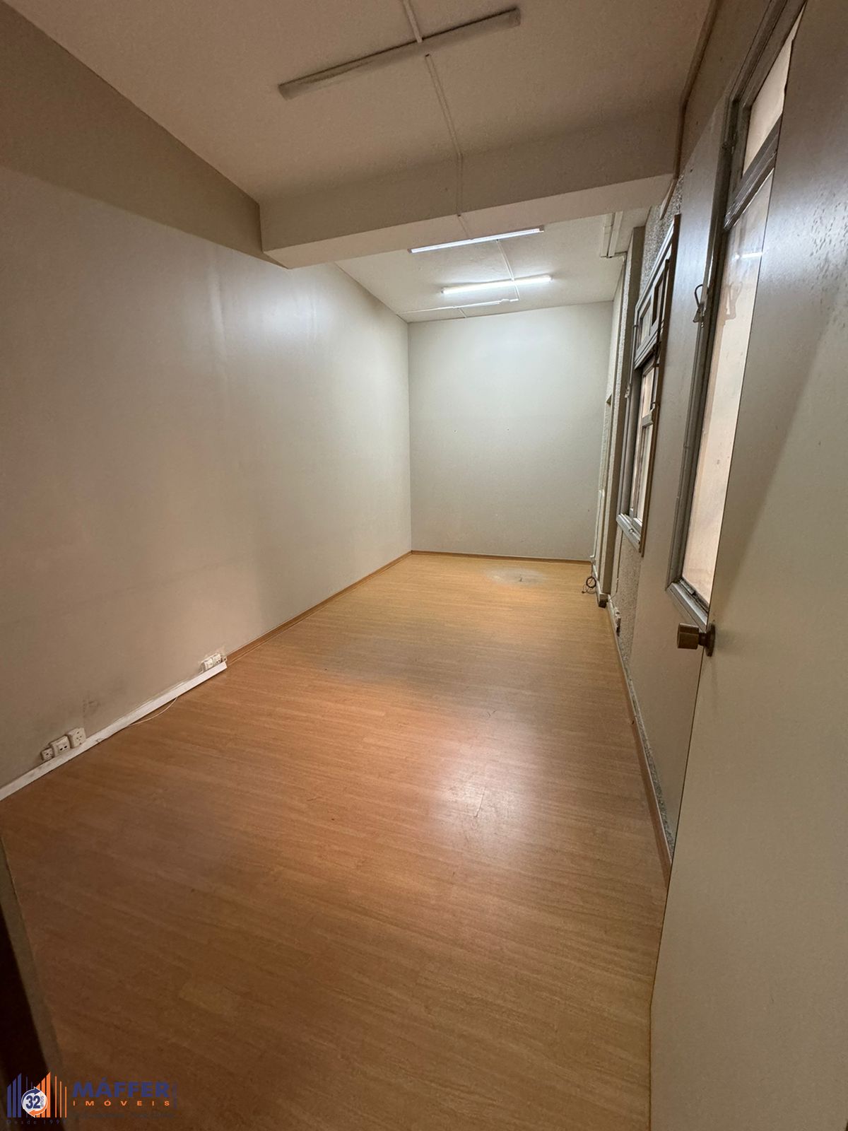 Conjunto Comercial, 1 sala, à venda, 196 m², Centro Histórico - Porto Alegre — foto 3