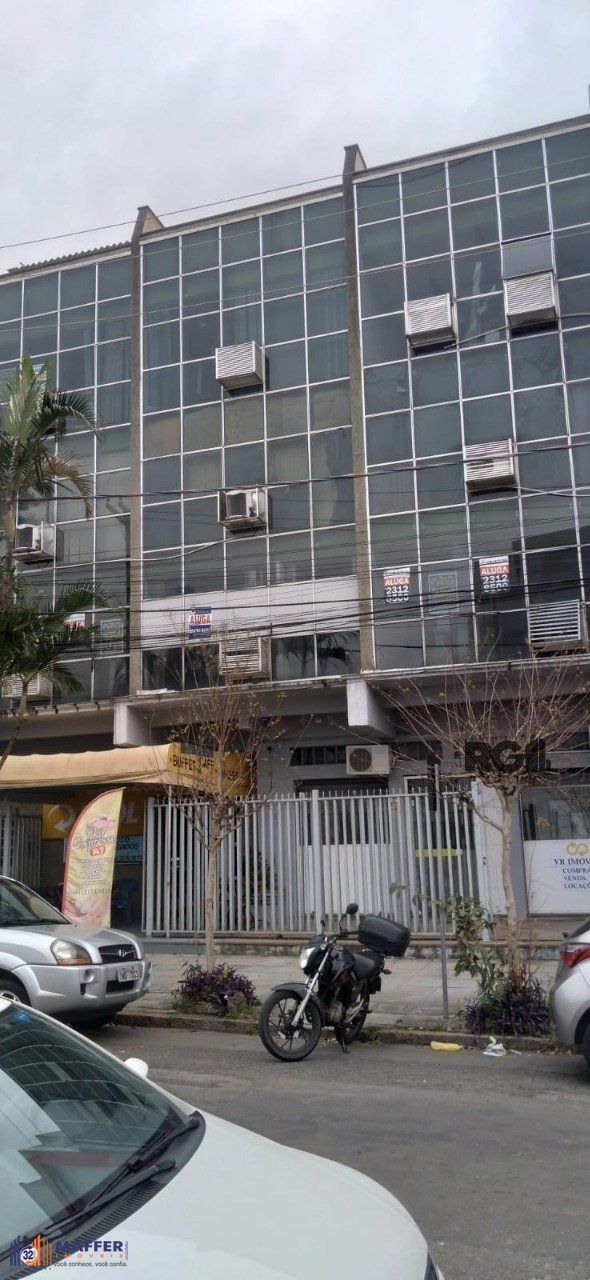 Sala Comercial à venda, 107m², Passo da Areia - Porto Alegre