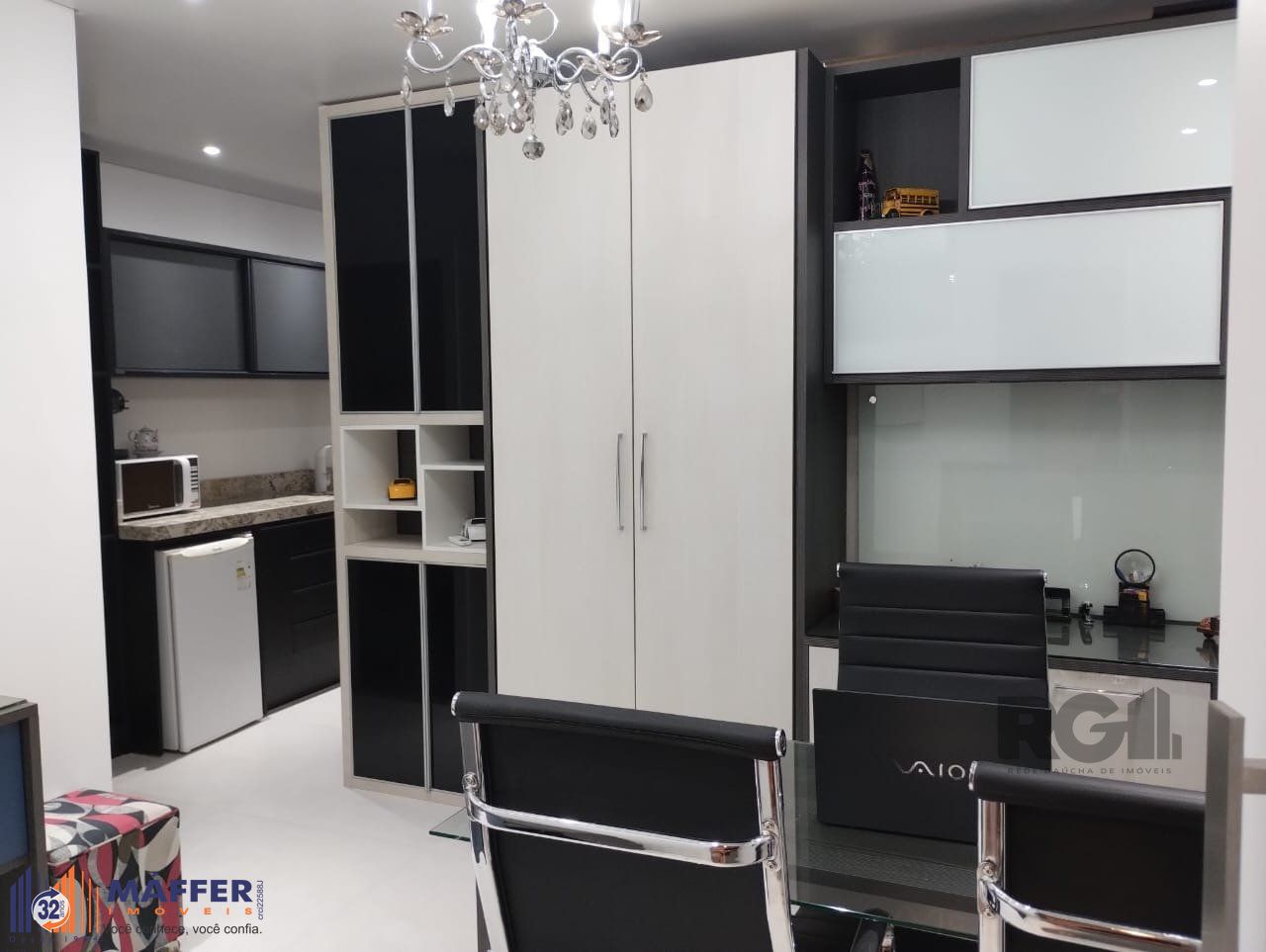 Sala Comercial à venda, 30m², Tristeza - Porto Alegre