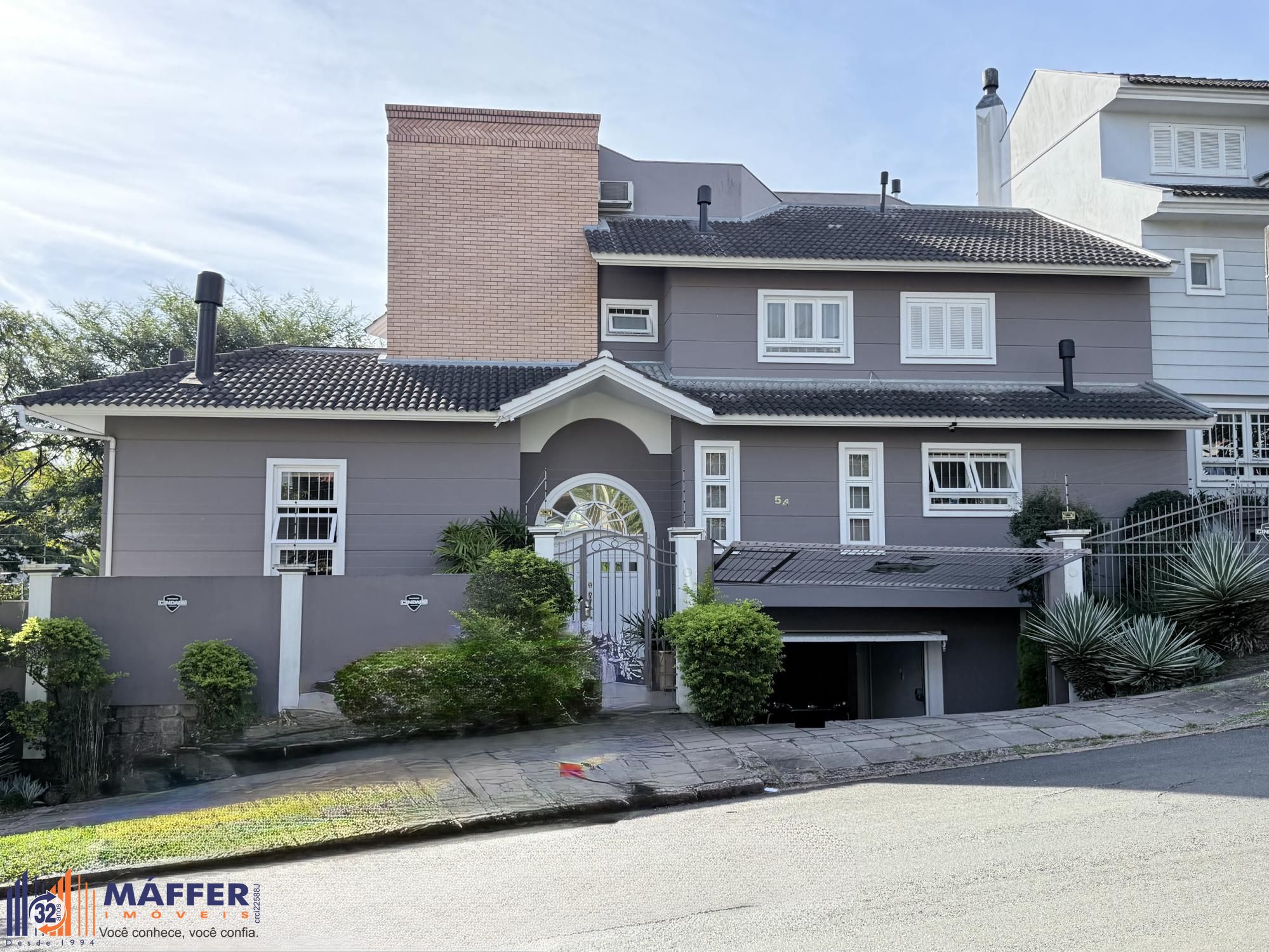 Casa 5 quartos à venda, 458m², Chácara das Pedras - Porto Alegre
