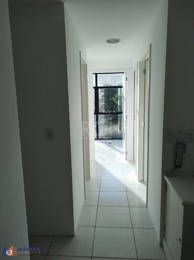Sala Comercial, 1 sala, à venda, 60 m², Moinhos de Vento - Porto Alegre — foto 2