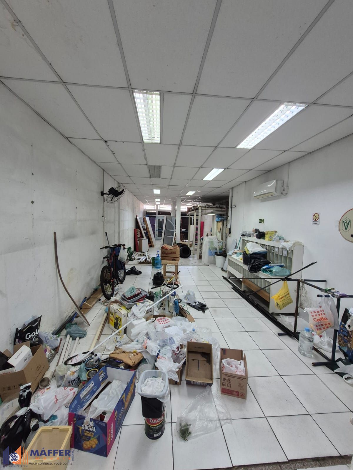 Ponto Comercial, 1 sala, à venda, 100 m², Cavalhada - Porto Alegre — foto 3