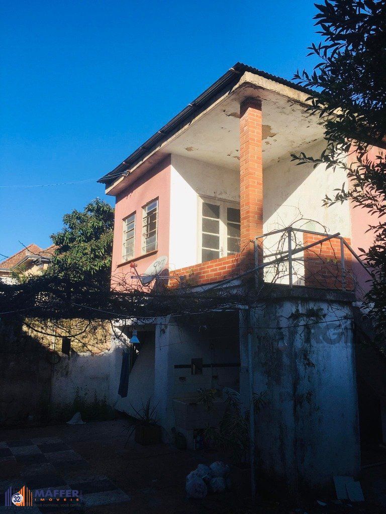 Casa 4 quartos à venda, 160m², Floresta - Porto Alegre