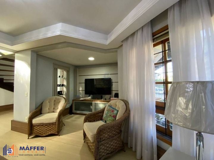 Casa, 3 quartos, 205 m² - Foto 2