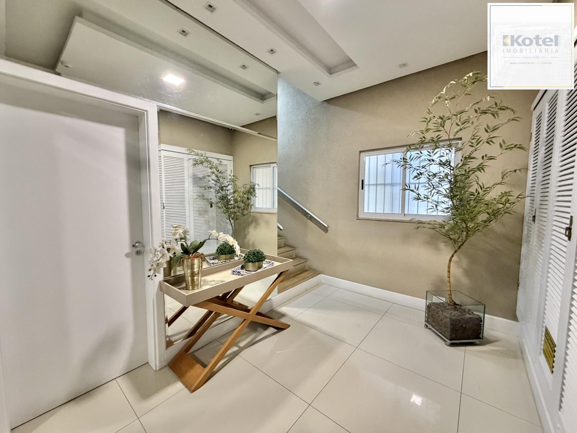 Excelente apartamento para comprar com 2 dormitórios no Bairro Mont' Serrat