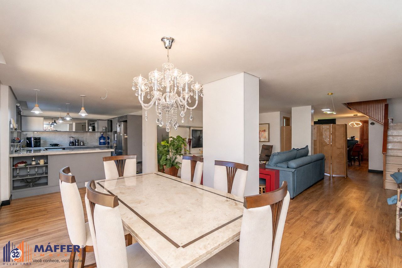 Casa, 3 quartos, 250 m² - Foto 2