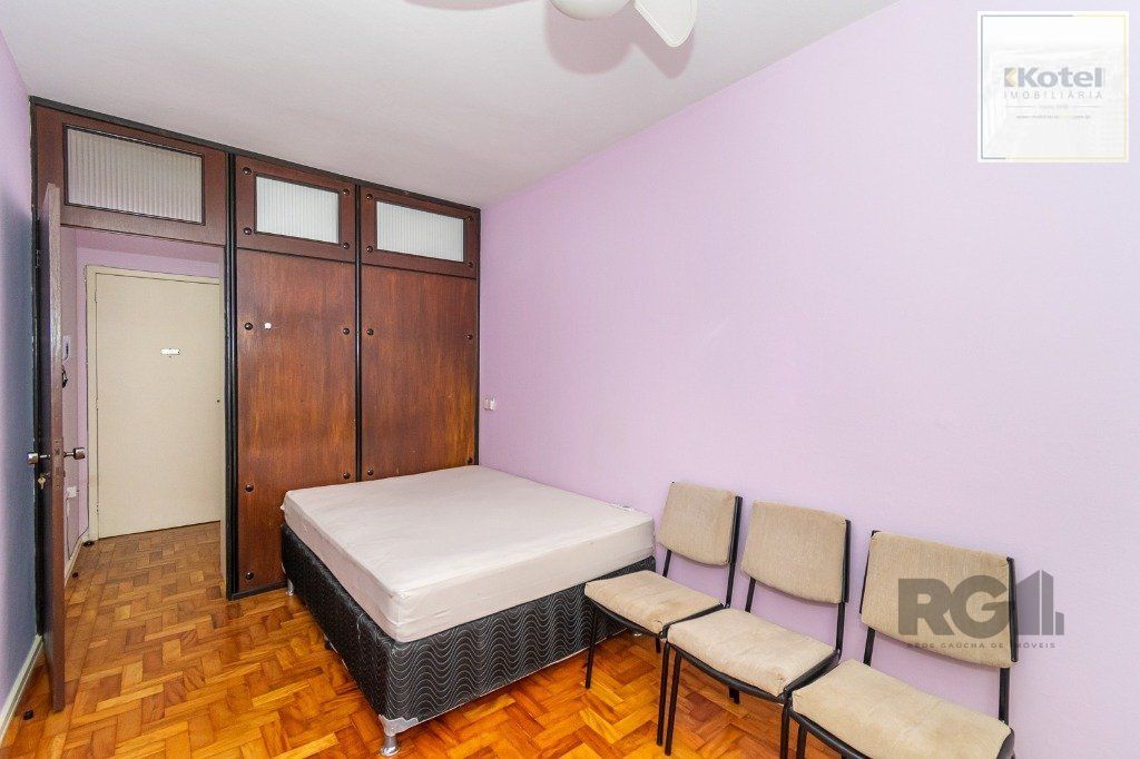 Apartamento JK no Centro Desocupado mobiliado DESOCUPADO