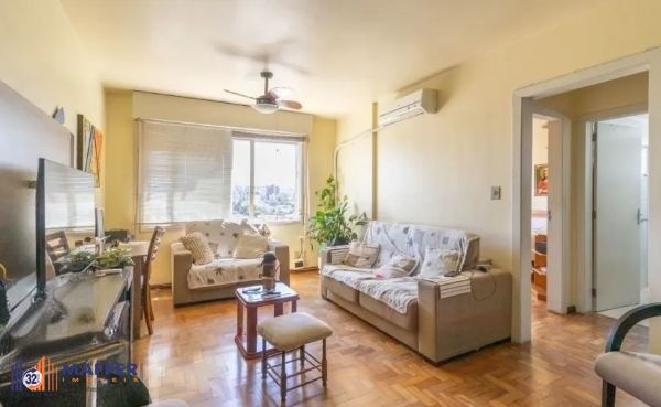 Apartamento no bairro Santo Antônio de 2 dormitórios