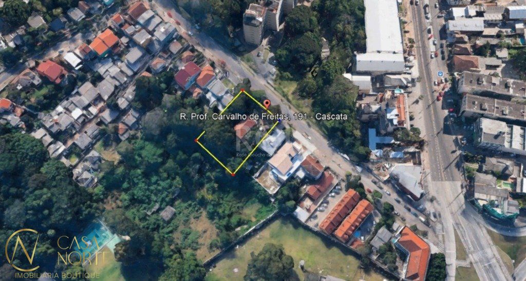 Terreno à venda  com 1328m², Rua Professor Carvalho Freitas no bairro Teresópolis em Porto Alegre
