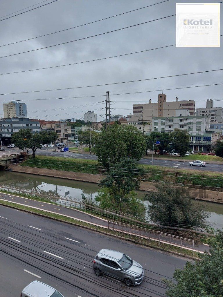 Apartamento 2 dormitórios, próximo da UFRGS, PUC, Ernesto Dorneles e trasporte público. — foto 5