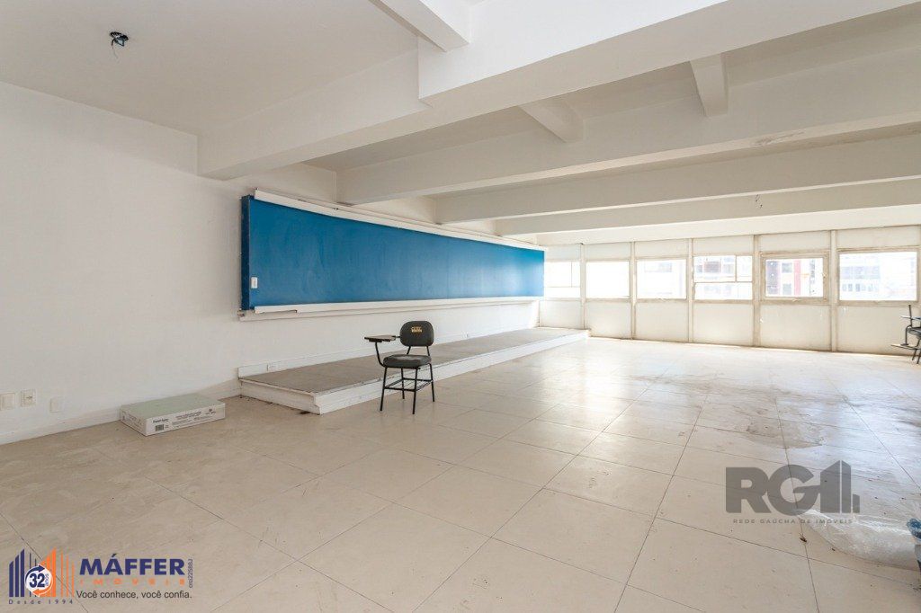Sala Comercial à venda, 157m², Centro Histórico - Porto Alegre