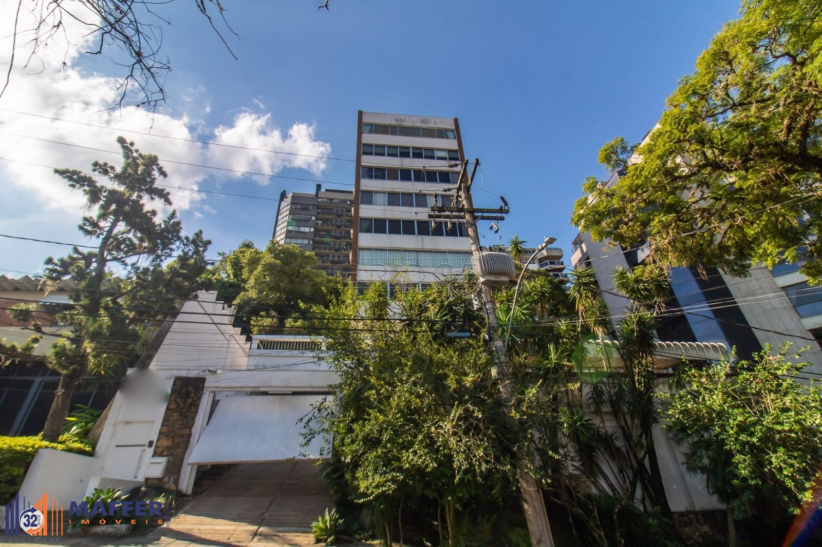 APARTAMENTO 4 DORMITÓRIOS C 1 SUITE BAIRRO RIO BRANCO PORTO ALEGRE
