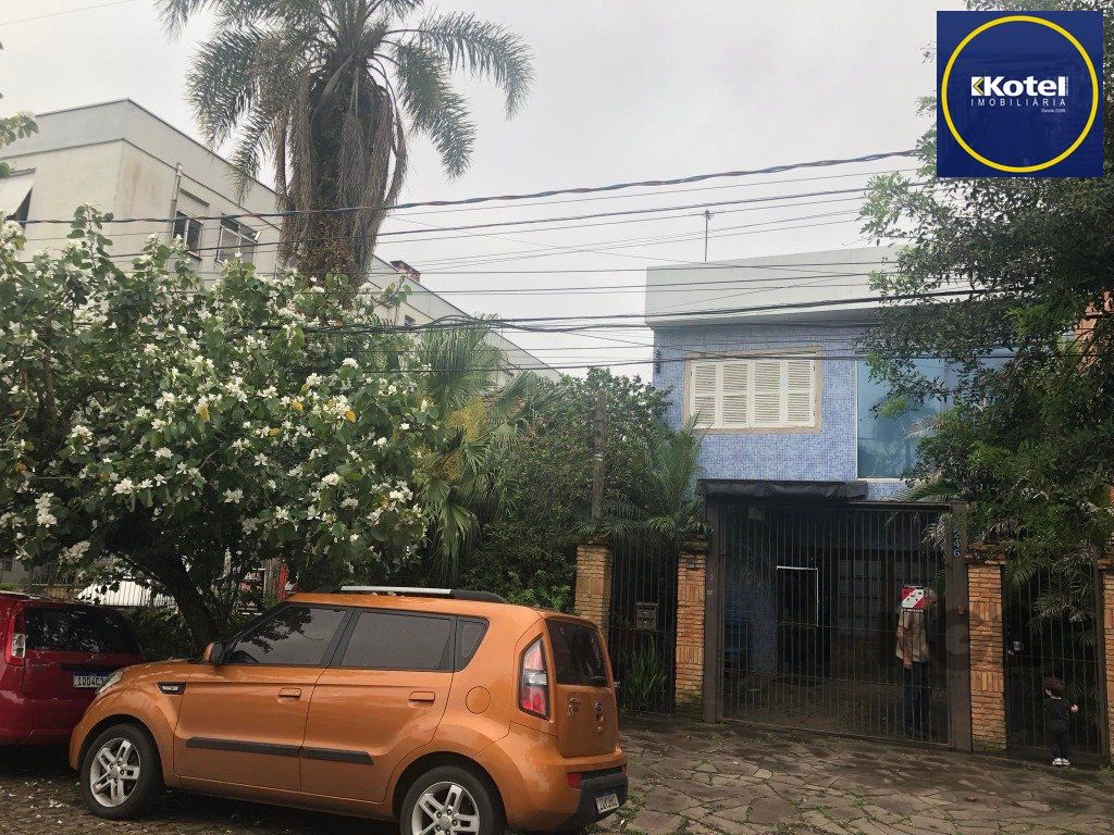 Casa 4 quartos à venda, 300m², São João - Porto Alegre