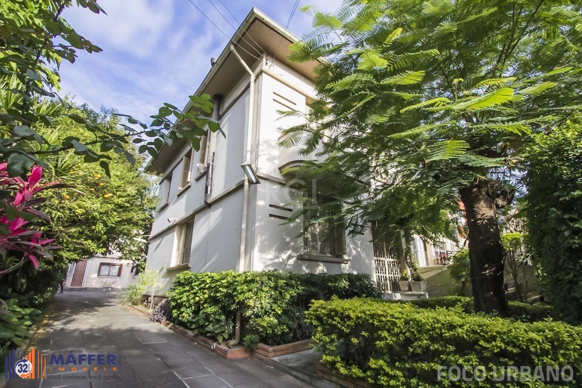 Casa para Venda - 1016m², 4 dormitórios, 6 vagas - Menino Deus