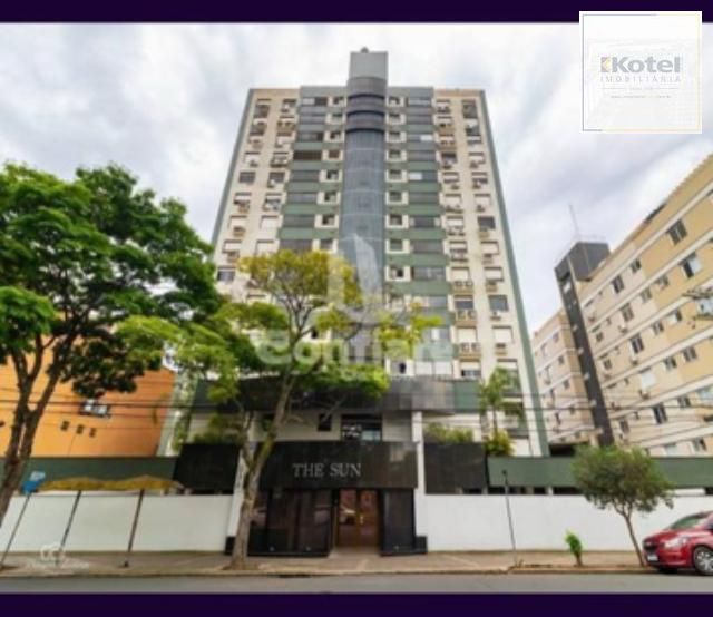 Apartamento 2 dormitórios, 2 vagas, elevado Centro Histórico