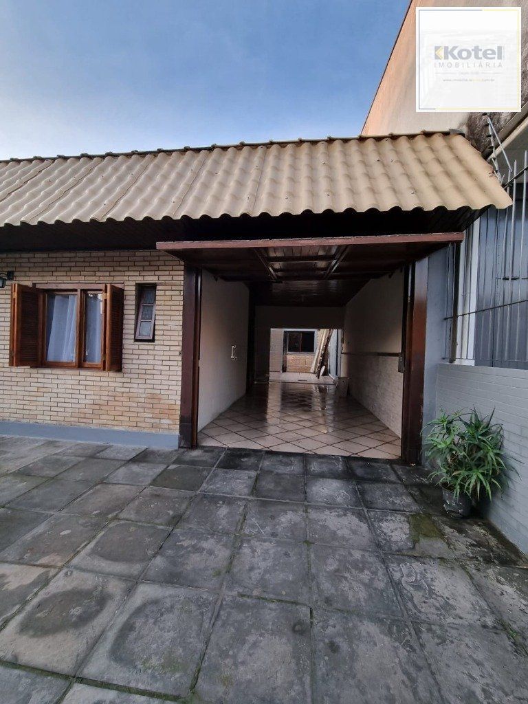 Casa com 3 dormitórios no bairro Sarandi — foto 5