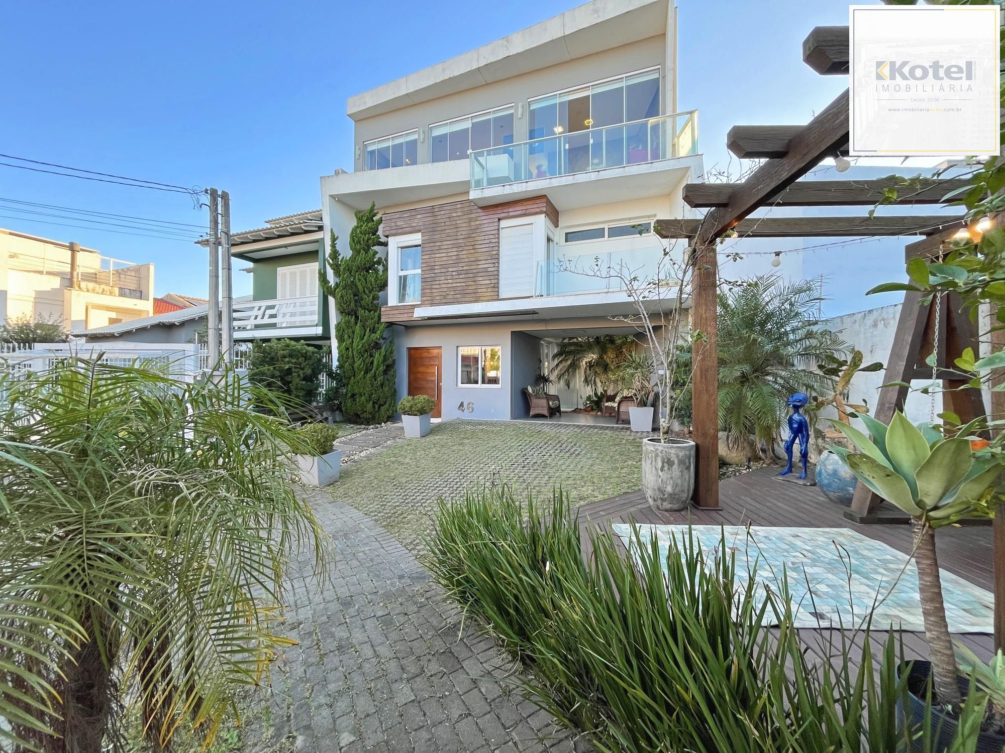 Casa 4 quartos à venda, 224m², Hípica - Porto Alegre — foto 2