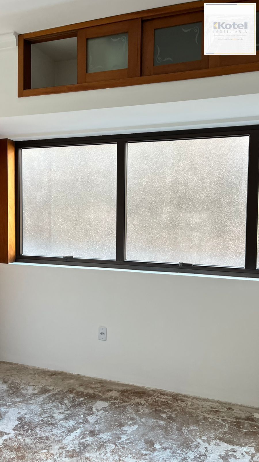 Escritório para venda com 30m², Bairro Rio Branco, Porto Alegre/RS