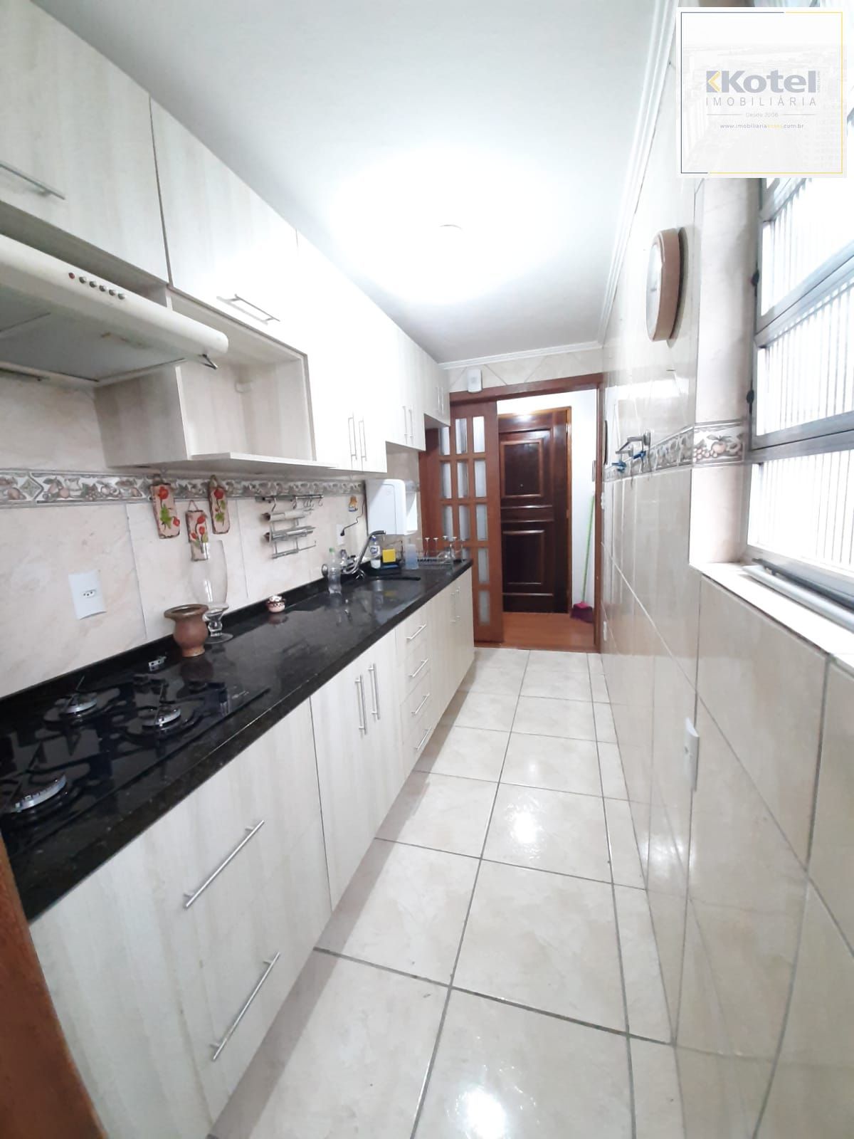 Apartamento de 2 Dormitórios para Vender no Centro Histórico