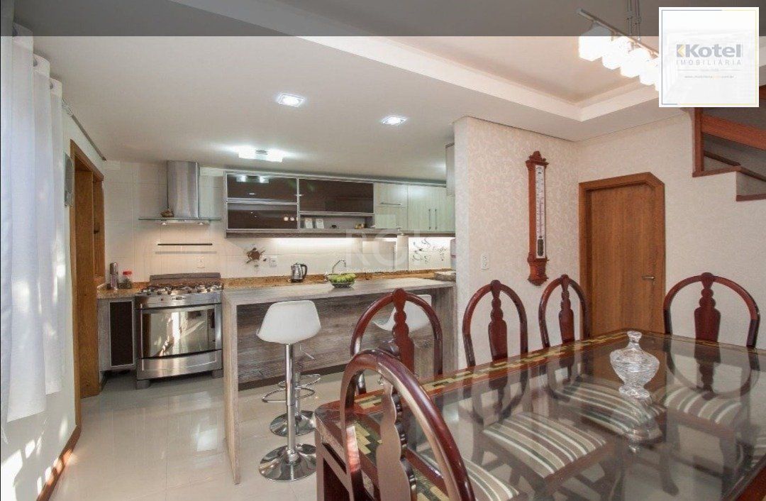 Casa 3 quartos à venda, 256m², Vila Assunção - Porto Alegre