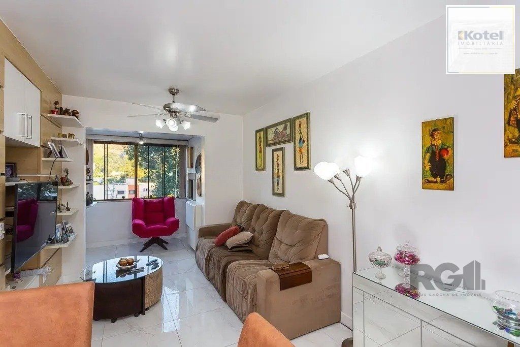 Apartamento com 3 dormitórios no bairro Jardim Carvalho