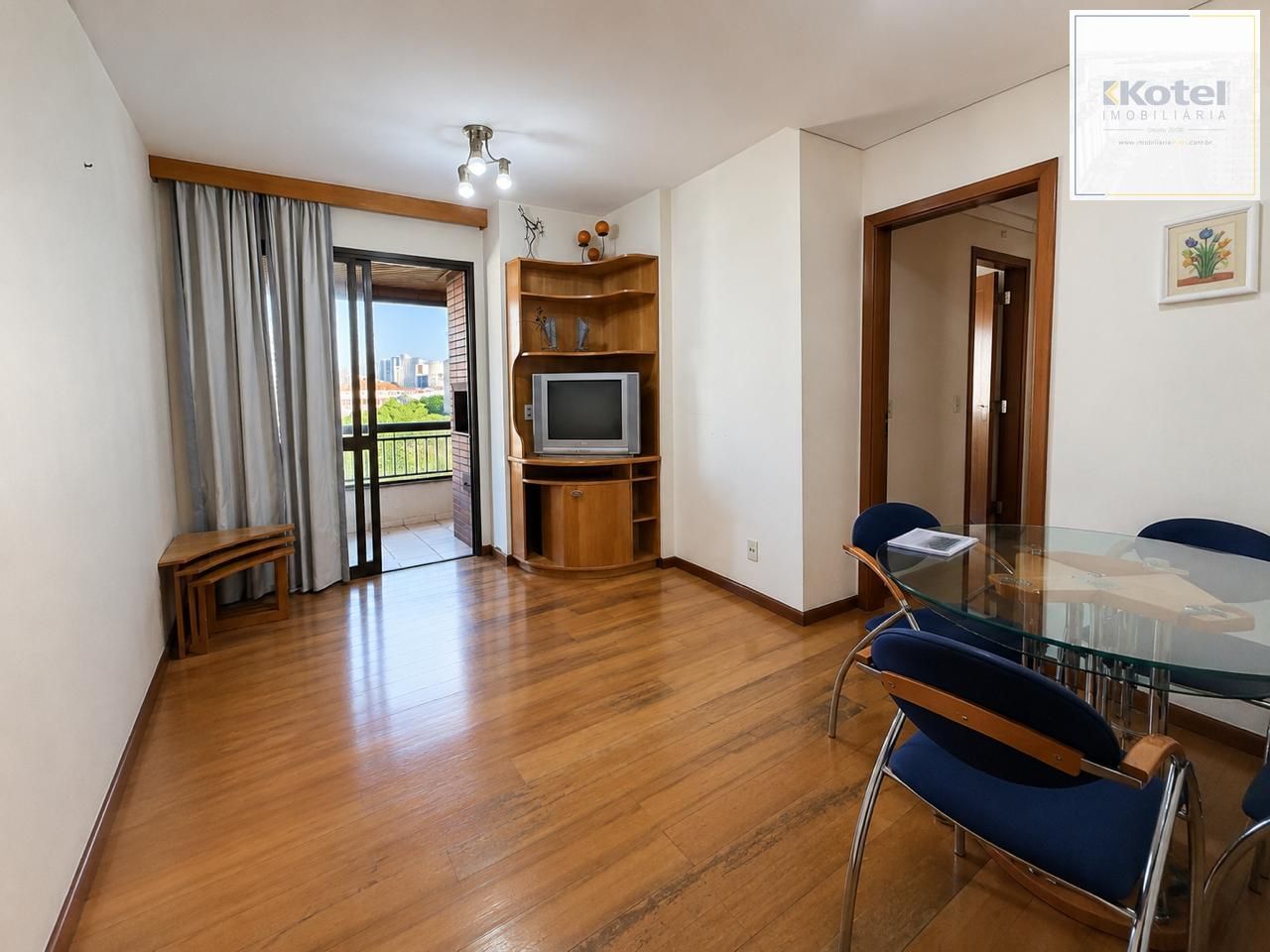 Excelente Apartamento para Comprar 2 dormitórios na Rua da República — foto 3