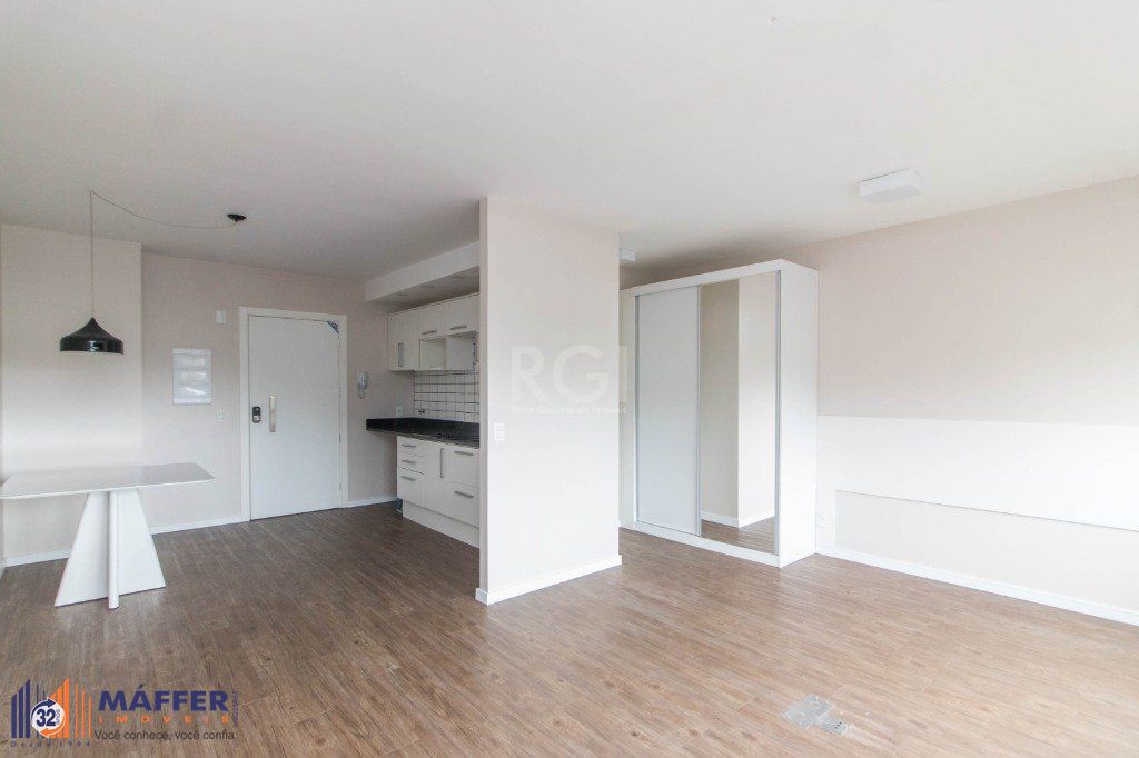 Loft para Venda - 38m², 1 dormitório, 1 vaga - Jardim Botânico