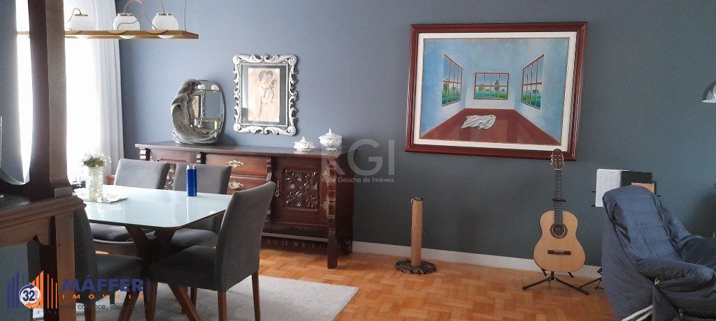 Apartamento para Venda - 143.28m², 3 dormitórios, sendo 1 suites, 1 vaga - Petrópolis