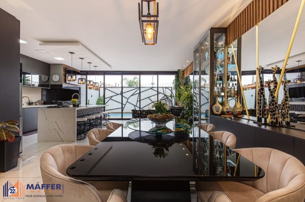 Casa, 3 quartos, 245 m² - Foto 39
