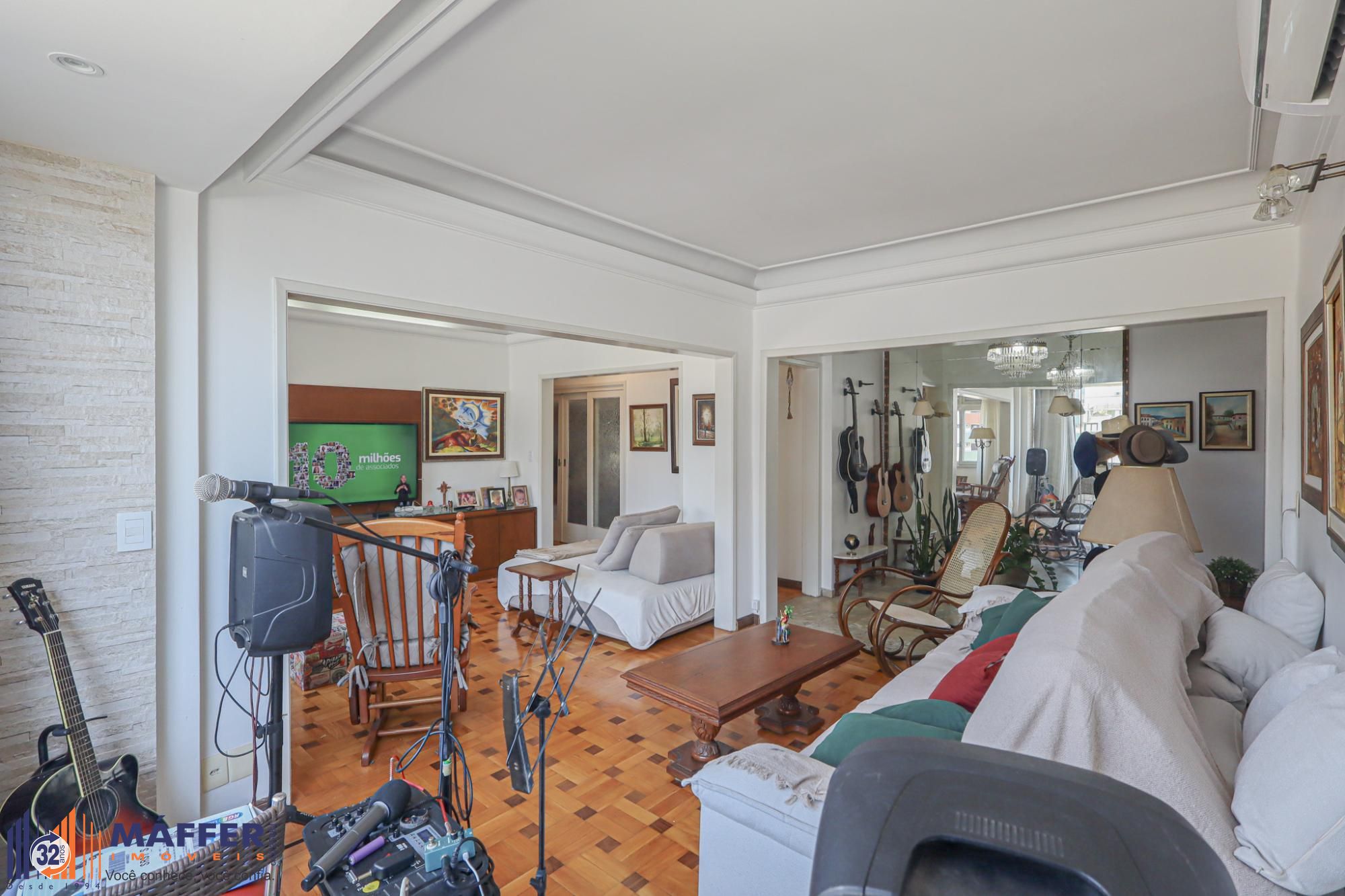 Apartamento, 3 quartos, 160 m² - Foto 2