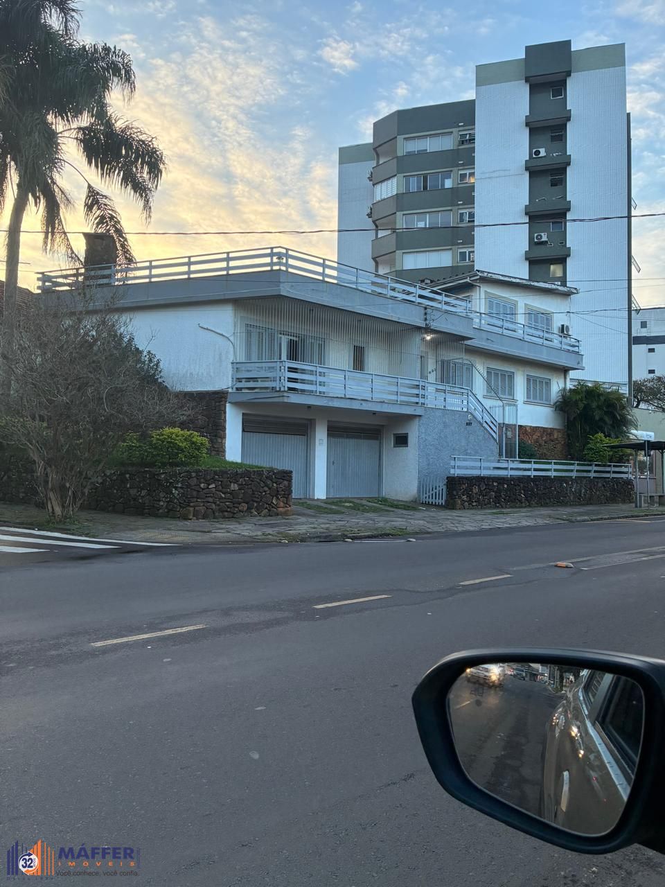 Casa 4 quartos à venda, 241m², Vila Ipiranga - Porto Alegre