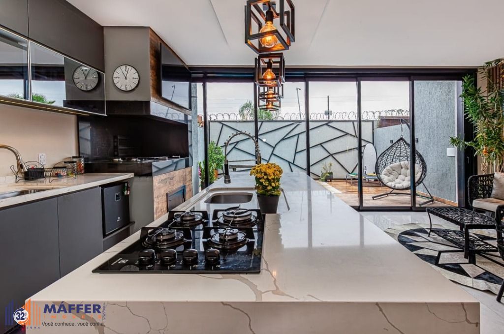 Casa, 3 quartos, 245 m² - Foto 36